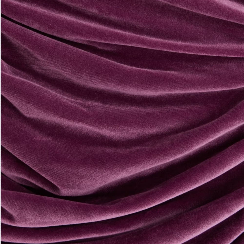 Abercrombie & Fitch Asymmetrical Ruched Velvet Midi Dress - Picture 3 of 8